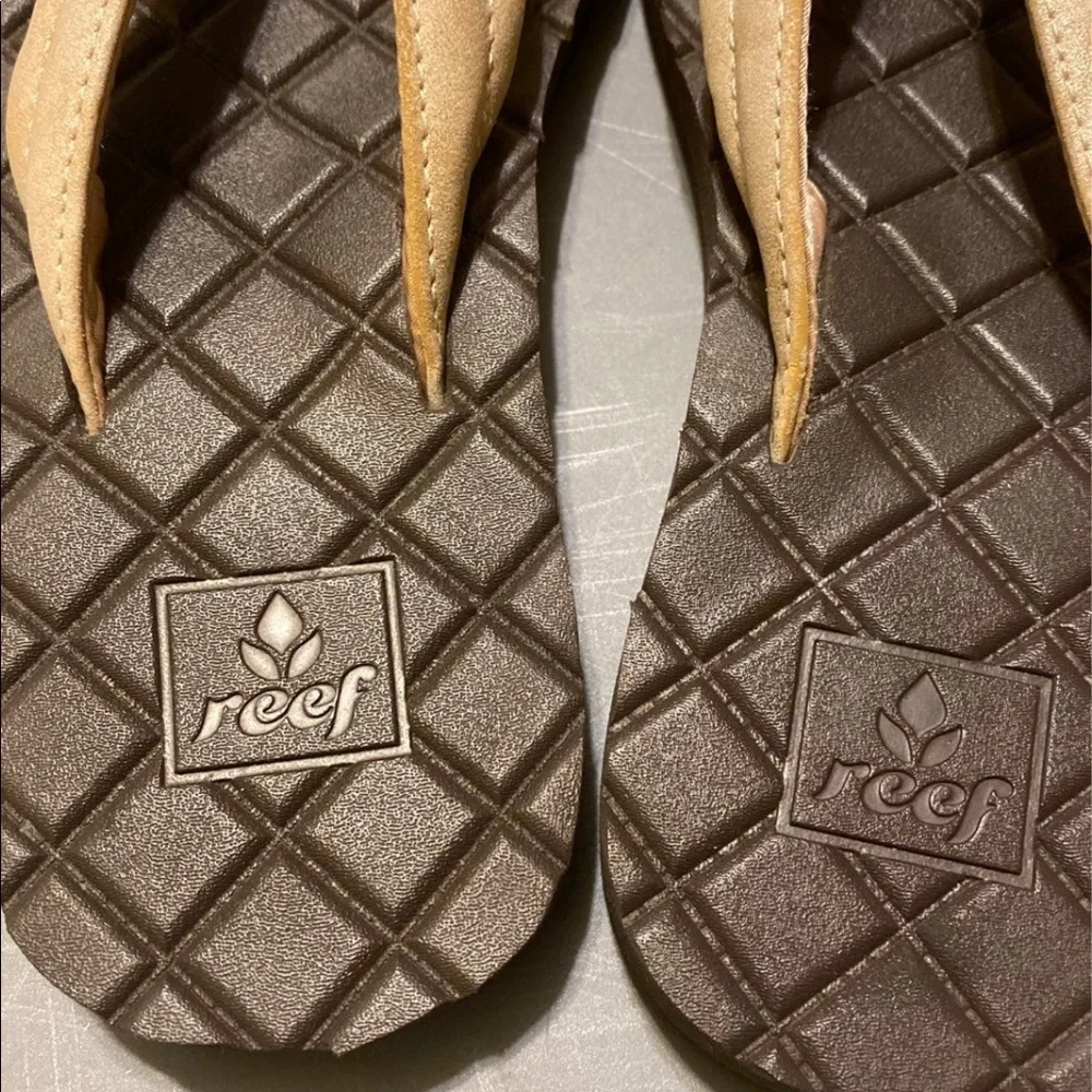 Flip flops - Picture 2 of 5